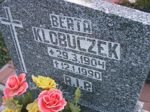 Klobuczek Berta