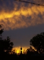 Kirche im Sonnenuntergang